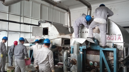 武汉公司开展限电停产检修工作 2.jpg