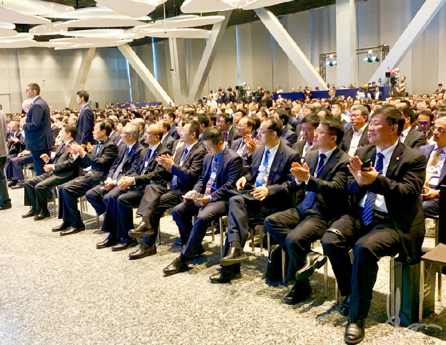 2019.7.2 朱建民出席达沃斯开幕式.jpg