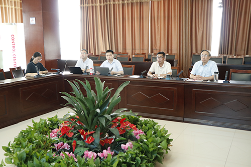 股份管理中心半年总结会 拷贝.png