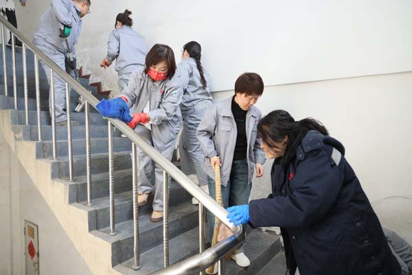 3-技术中心.jpg